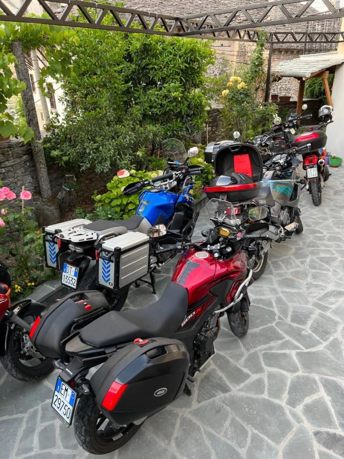 Palorto Hotel Gjirokastra Kültér fotó