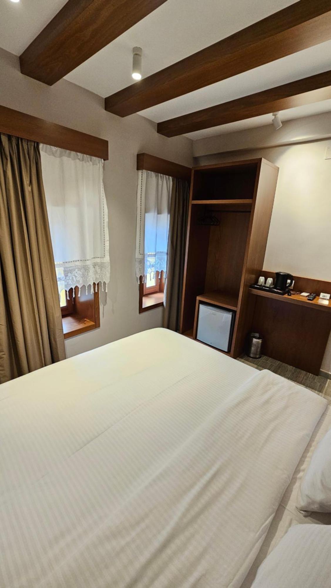 Palorto Hotel Gjirokastra Kültér fotó