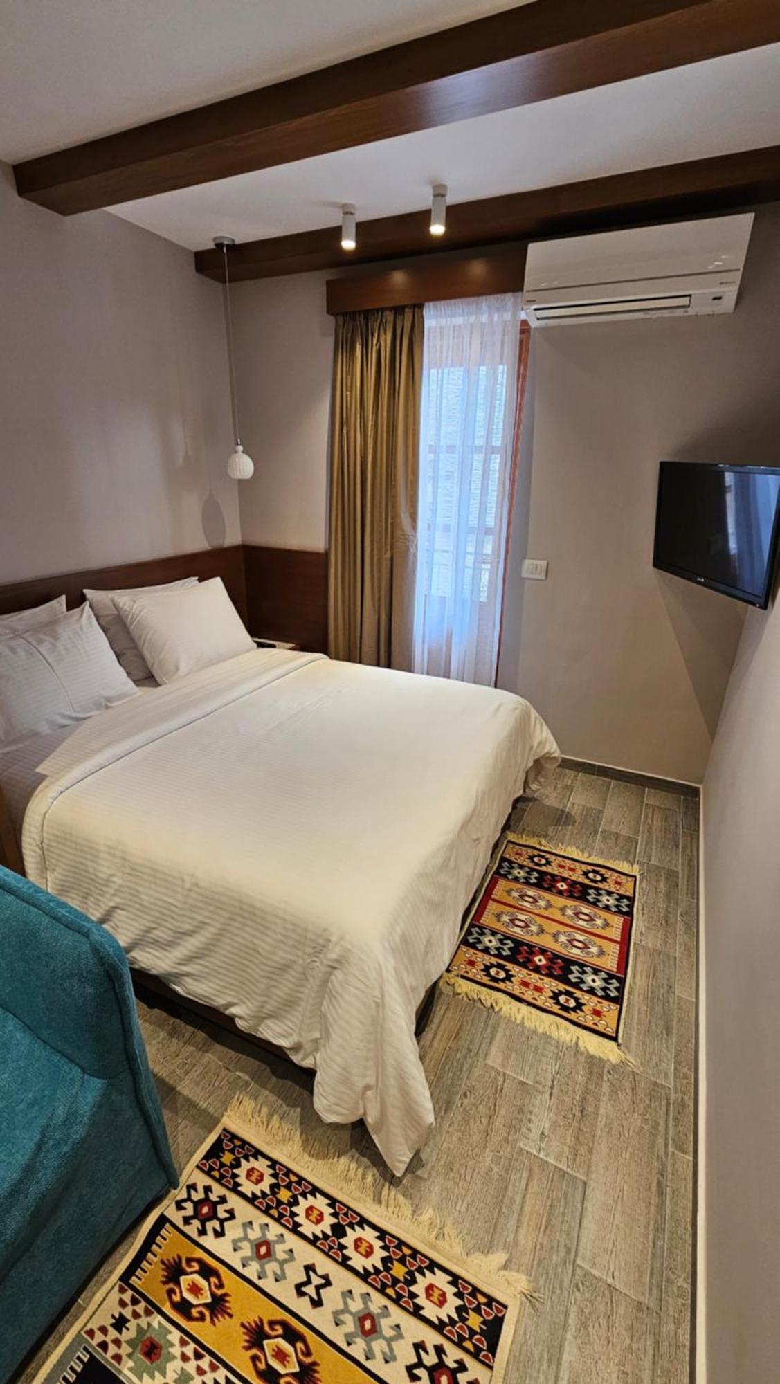 Palorto Hotel Gjirokastra Kültér fotó